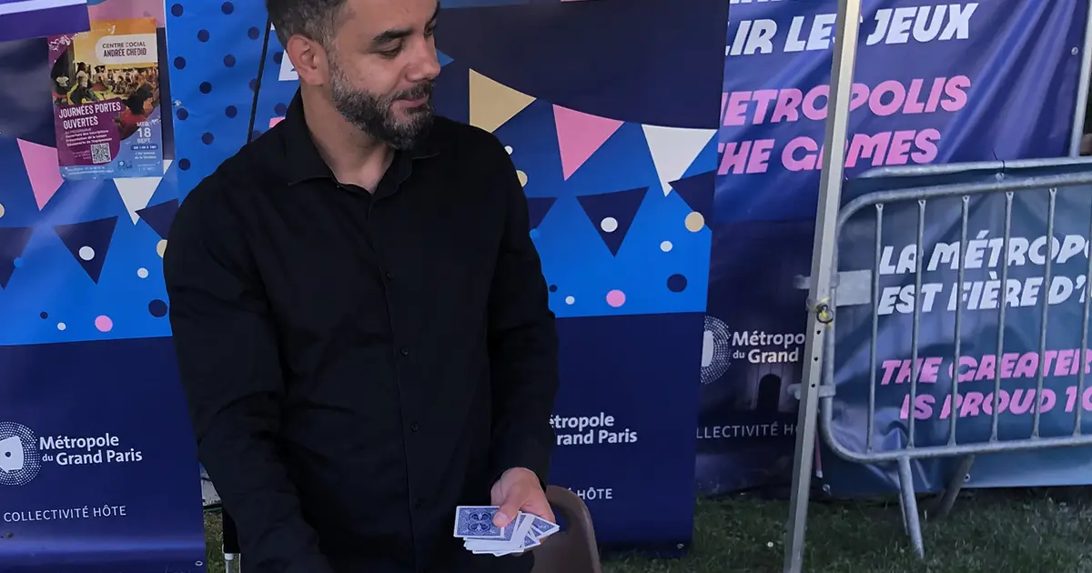 Les ateliers magie avec David de Magic Worlds pour découvrir les secrets de la magie